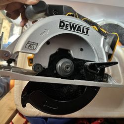DEWALT  20V Max RX 7-1/4in 