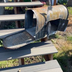 Squirrel or bird feeder.