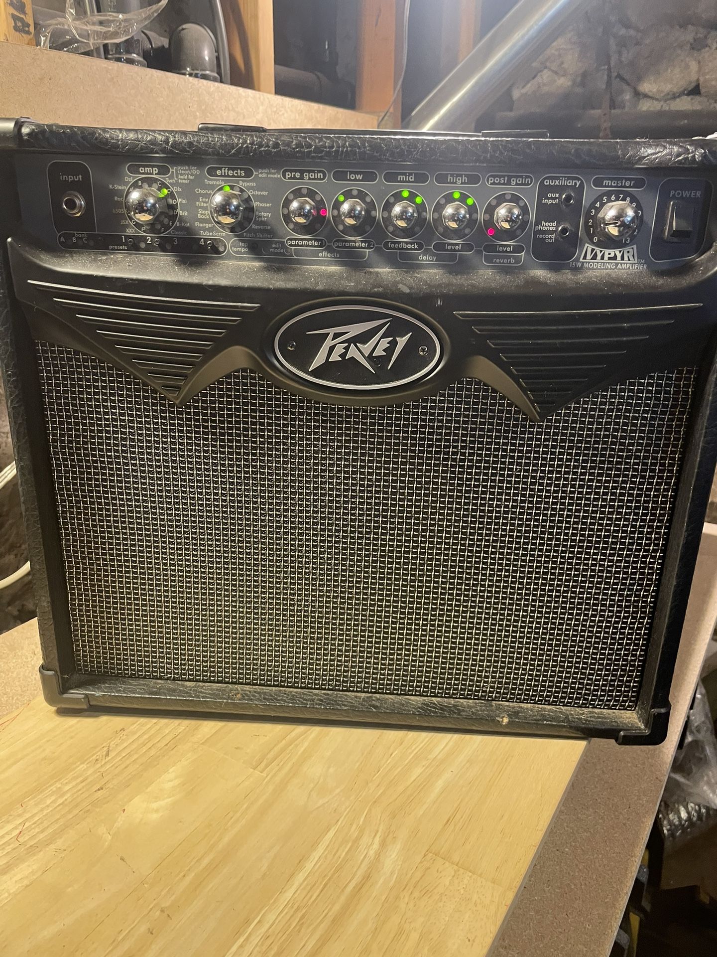 Used Peavey Vypyr 15 1X8 15W Guitar Combo Amp