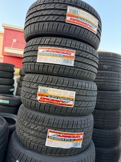 Arroyo Grand Sport A/S 245/40ZR18 97W XL Tires – Set of 4