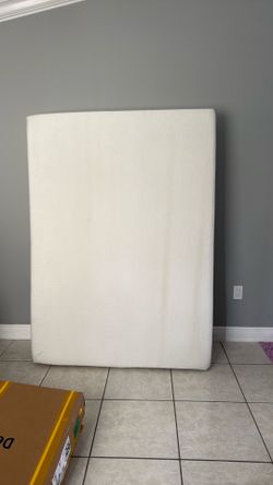 Full size memory foam mattress
