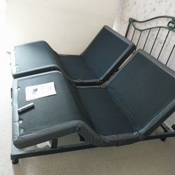 Beautyrest King Bed Base, Mattress and Headboard