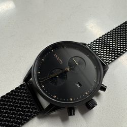 MVMT Voyager “Black Rose” Edition