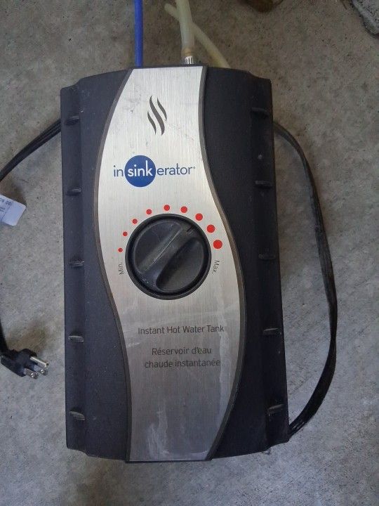  InSinkErator Instant Hot Water Tank 