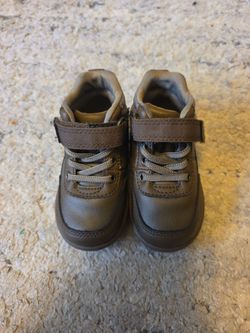 Baby ankle boots. Size 4
