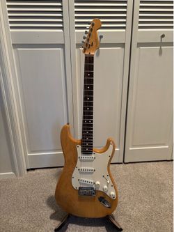 Fender American Standard Stratocaster with Rosewood Fretboard 1(contact info removed) Natural
