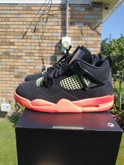 New Air Jordan 4 Retro gs size 5y