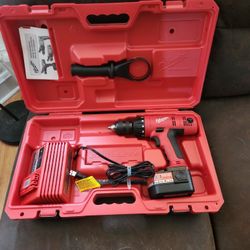 Milwaukee 14.4 Cordless Drill