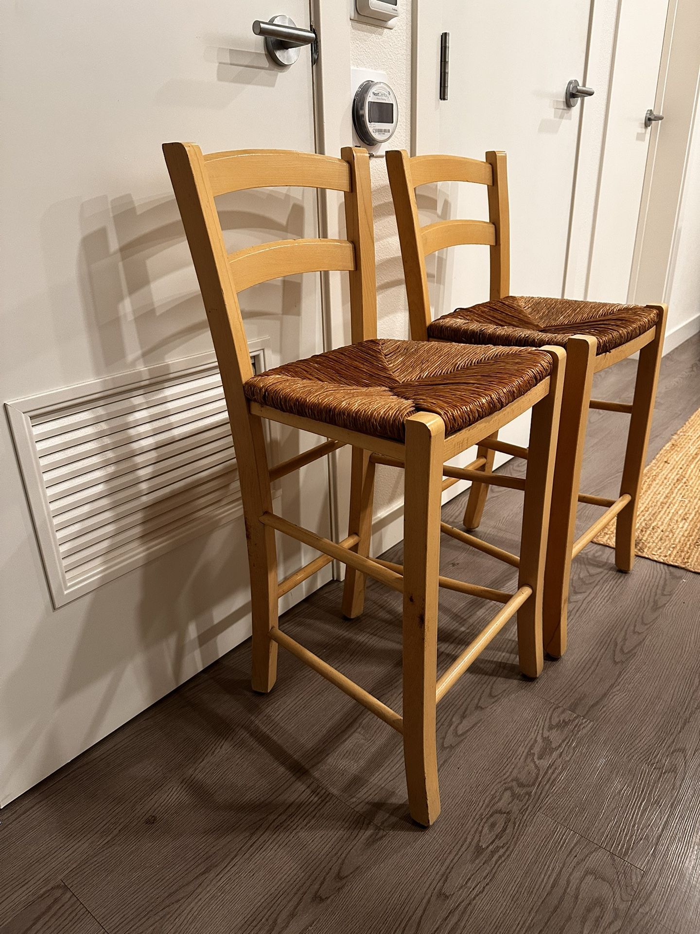 Wooden Bar Stool Set