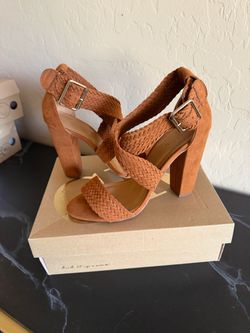 Women shoes