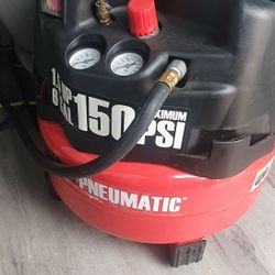 Central Pneumatic Air Compressor 150 PSI 6 GAL 1.5 HP