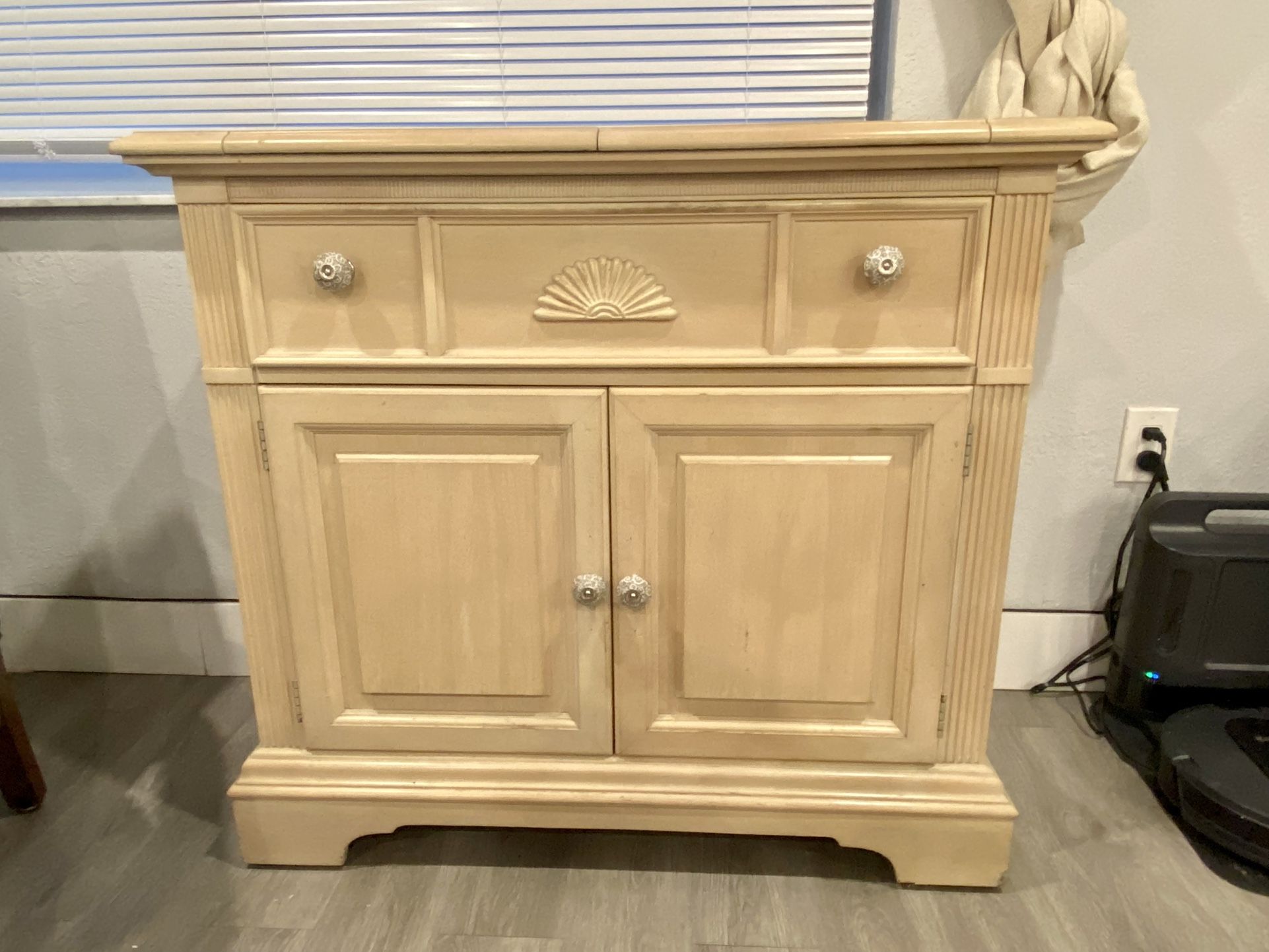 Vintage Stanley wood Bar cabinet