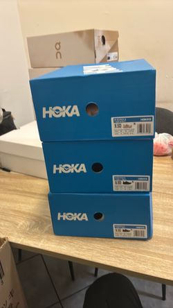 Hokas shoes