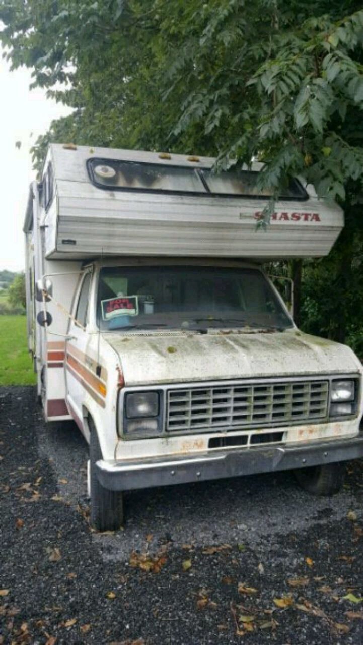 1982 Ford (E350 Econoline) Shasta Motorhome