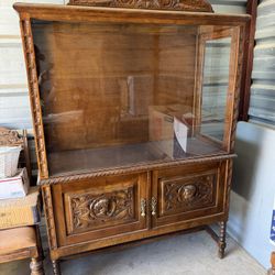 Antique Hutch/Cabinet