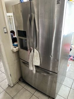Kenmore refrigerator French doors