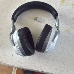Turtle beach 700 Gen 3 Gaming headset PICK UP TODAY (slightly Used)