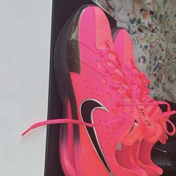 Nike Gt Cut 3 Hyper Pink size 11.5 men’s