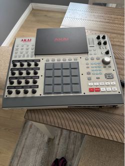 Akai MPCX Special Edition