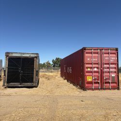 2 Heavy Duty Containers 20ft And 40 Ft
