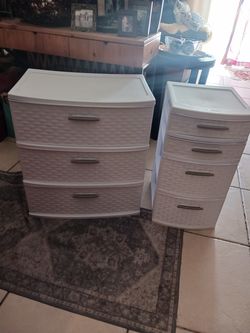 2 NEW STORAGE BINS WITH DRAWS 24 SET FIRM