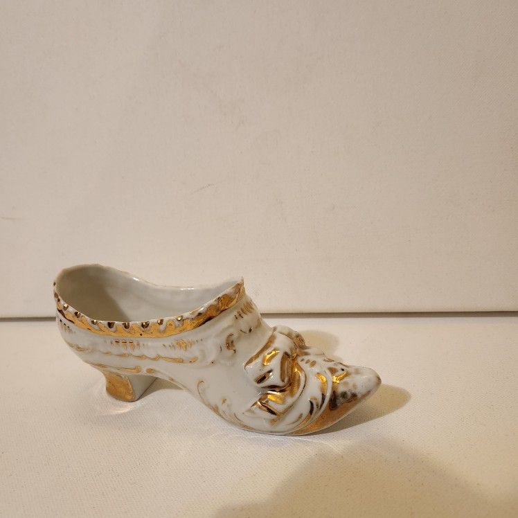 Antique Vintage Victorian Hand Painted Glass Shoe CollectibleÂ