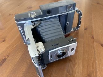 Polaroid