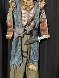 Tee tot dark forest werewolf costume