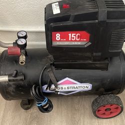 Briggs & Stratton 8gal Air Compressors 