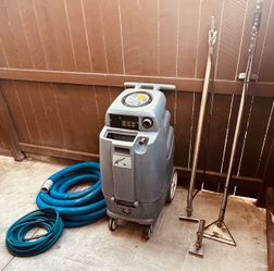 Carpet Cleaner