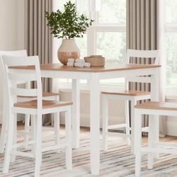 Gesthaven Natural/White Counter Height Dining Table and 4 Barstools (Set of 5)