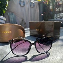 Sunglasses black and purple 