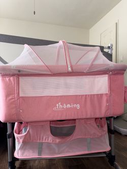 Pink Ihoming bassinet
