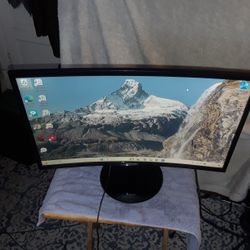 SAMSUNG Curved Monitor 24" Inch LED FHD 1080p Gaming Minitor (Super Slim D Model: LC24F39DFHLXZP HDMI Cable Includes 