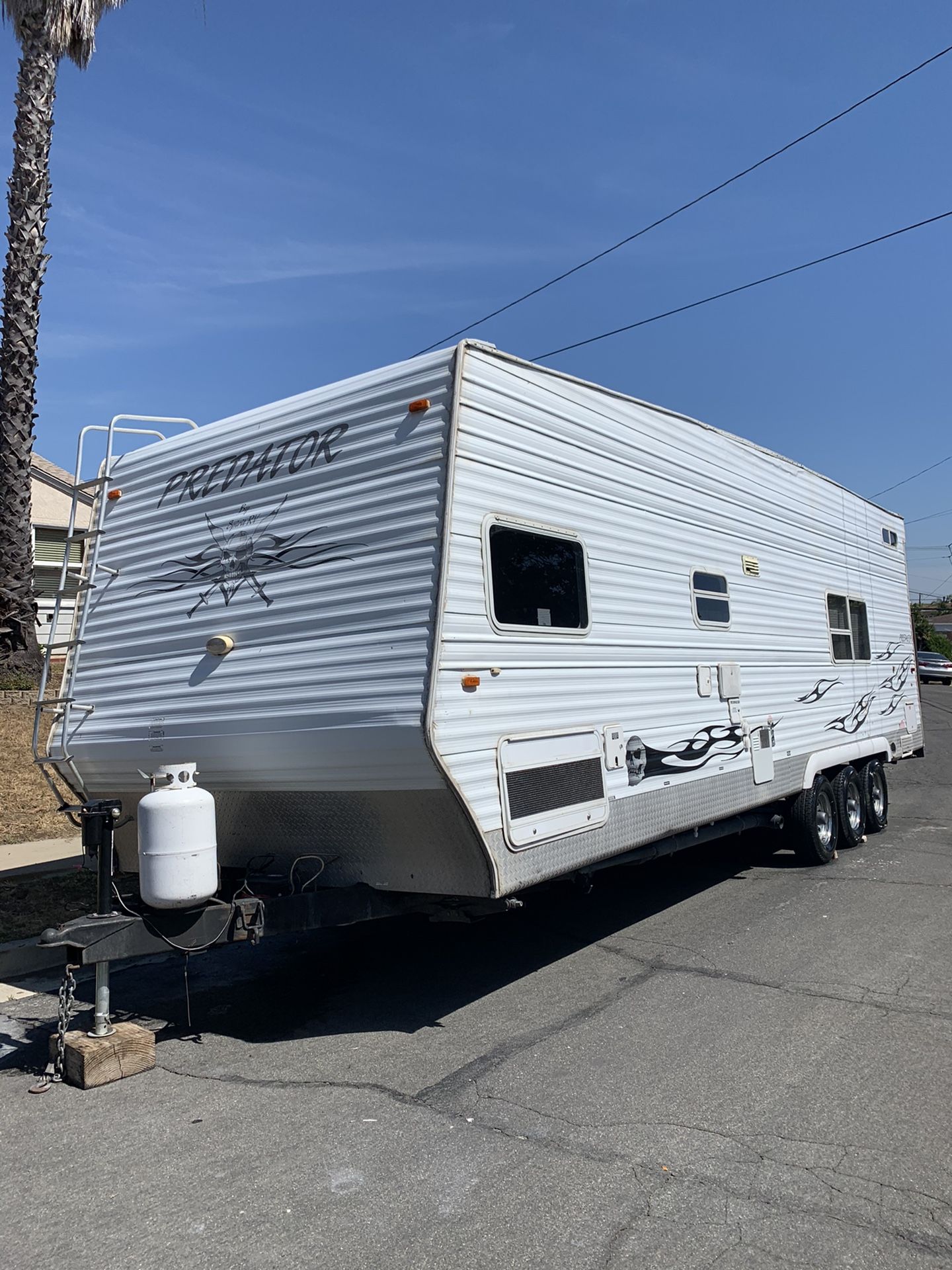 2006 Predator By Spirit Toy Hauler