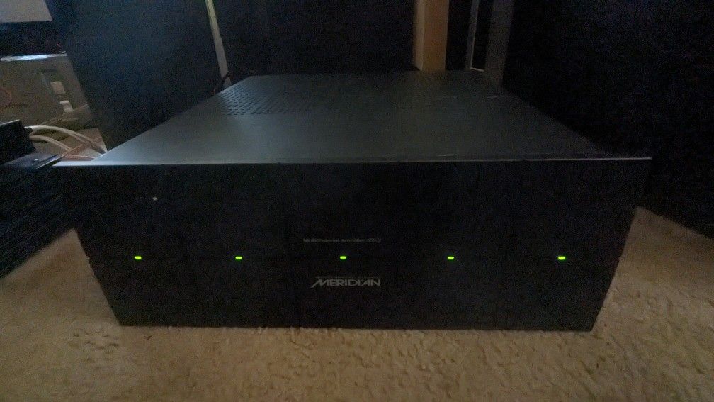 Audiophile Meridian 558.2 5 Channel Amp