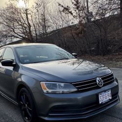 2015 Volkswagen Jetta · 1.8T SE Sedan 4D