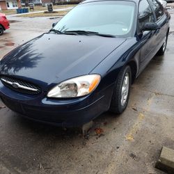 2001 Ford Taurus