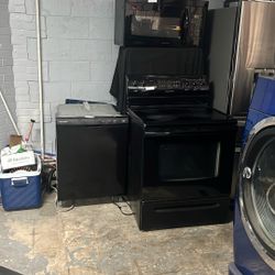 Dishwasher Stove Microwave 