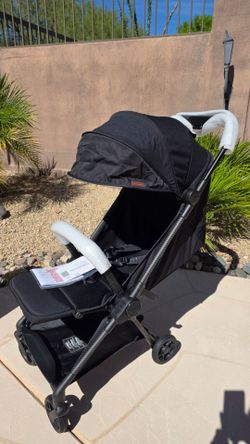 Mompush Nexis Compact Travel Stroller (Black) - Open Box / Unused