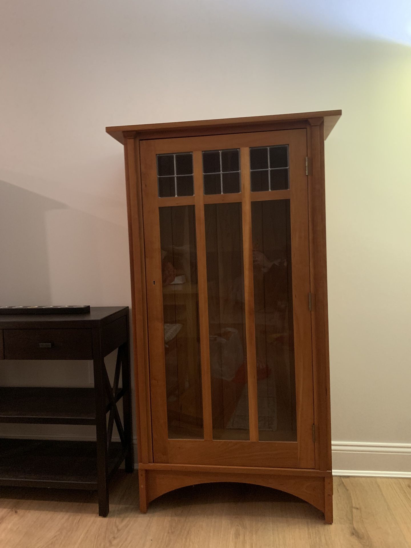 2009 Stickley Cherrywood Standing Bookcase
