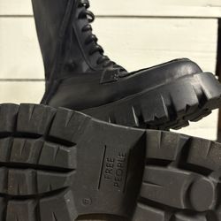 FREE PEOPLE Leather Boots