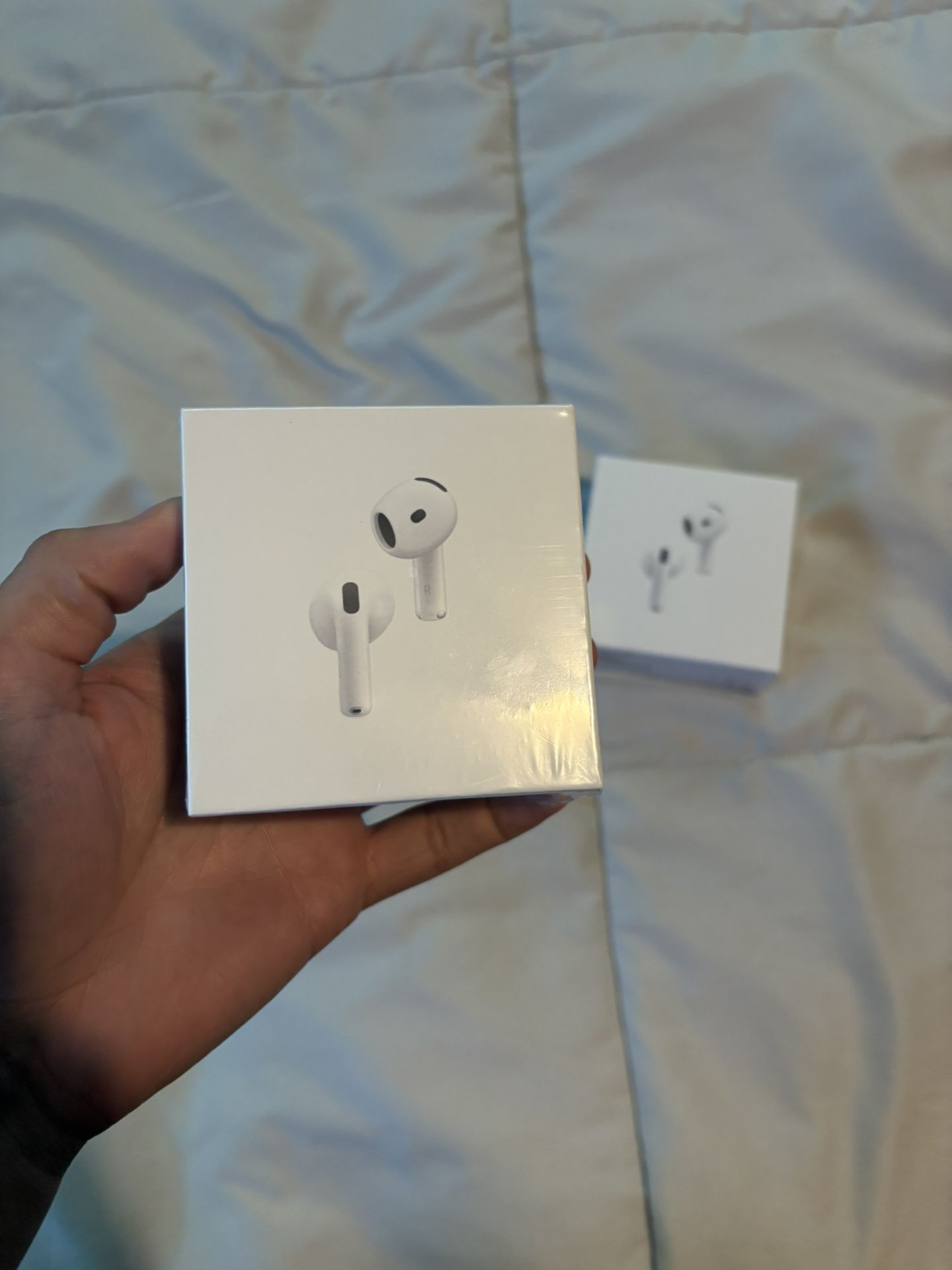 Generation 4 Airpods Noise cancellation