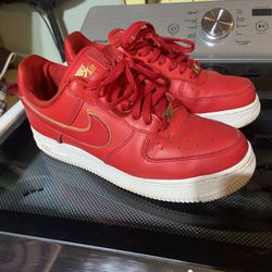 Nike Air Force 1’s Red And Gold Size 8