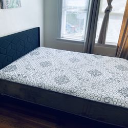 Queen  Size Set Bed Frame With The Mattress 10”thick Brand New From Factory Delivery Available 