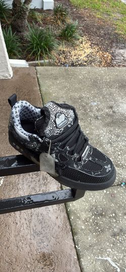 Lv skate