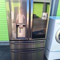 Lg Refrigerator Good Condition 3 Months Warranty Delivery Available 