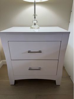 2  drawer night stand