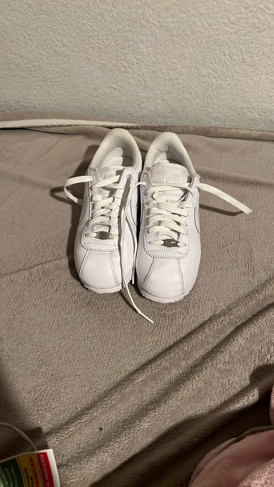 Nike Cortez Size 7 In Women