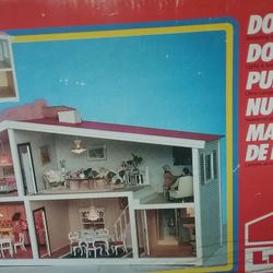 Vintage Doll House